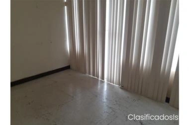 LOCAL COMERCIAL PD PLAZA AREP 0181,
