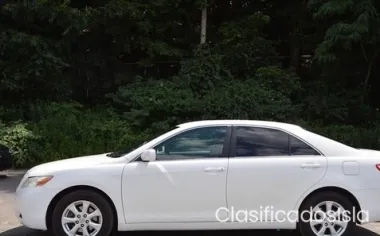 Toyota Le $1000 Camry