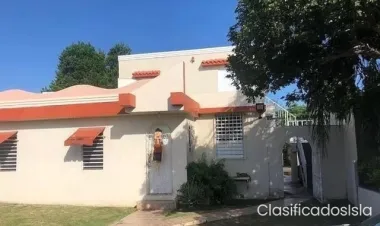 1233 Clarisas,ponce PR 0073