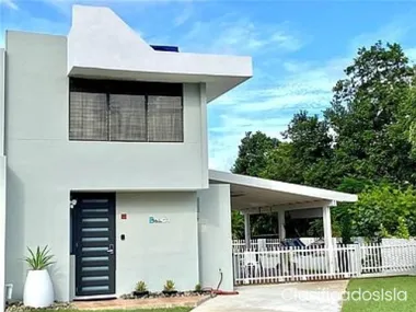 141 Virgen Gorda, Luquillo, PR 0077