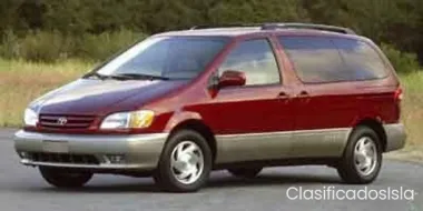 2001 Toyota Sienna CE