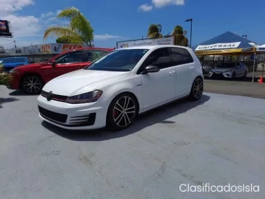 2017 Volkswagen Golf GTI 2.0T 4-Door S DSG