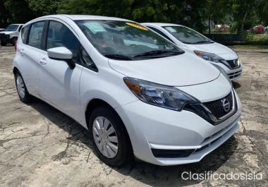 2018 Nissan Versa Note 2018.5 SV CVT