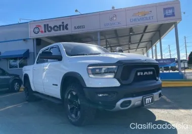 2019 RAM 1500 Rebel 4x4 Crew Cab 5'7" Box