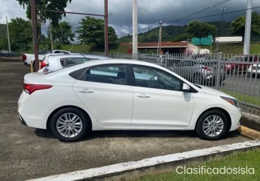 2020 Hyundai Accent SEL Sedan IVT