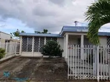 3 bedrooms, 2 bathrooms