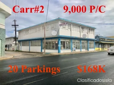 9,000 P/C de Esquina con 20 parking