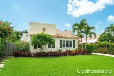 Charming Spanish Mission style home