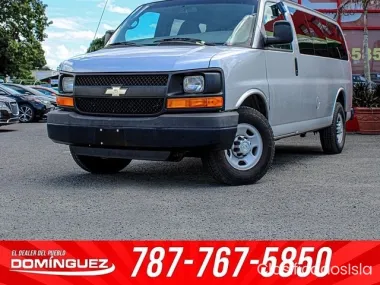 Chevrolet Express Passenger 2015