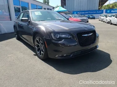 Chrysler 300 2018