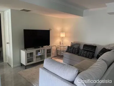 Cute two Bedroom Apartment for rent