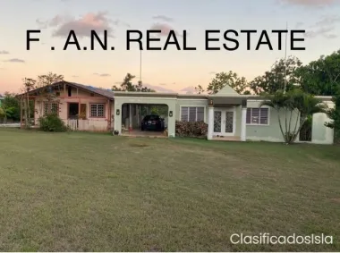 Dos casas cerca de playas en Arecib
