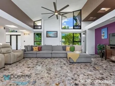 Espectacular residencia construida