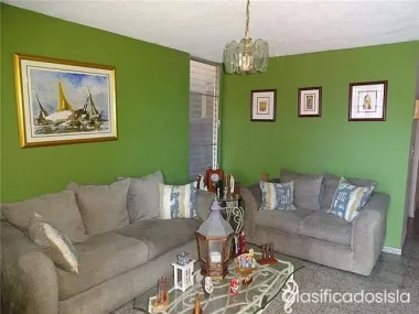 Excellent property, 4 bedrooms- 2 b