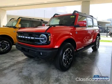 Ford Bronco 2021