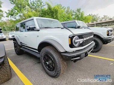 Ford Bronco Badlands 2021