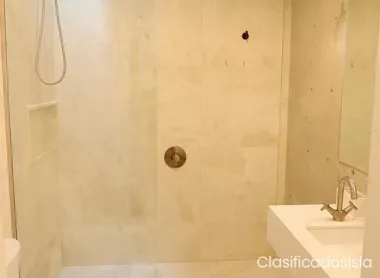 Fully furnished townhouse located h