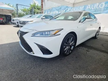 Lexus ES 2020