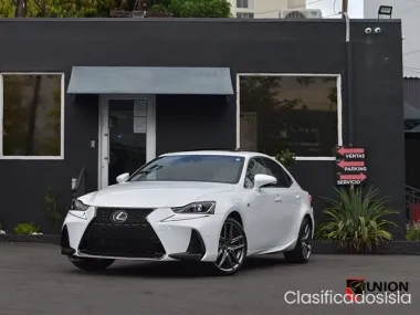 Lexus IS350