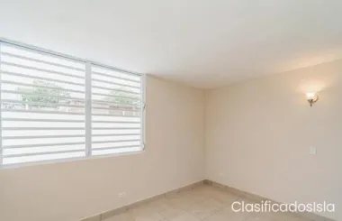 Located in a super central area, cl