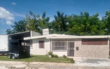 Quiet community with cooperative ne