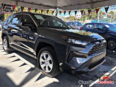 RAV-4 LE 2020 IMPORTADA CON 1176 MILLAS.