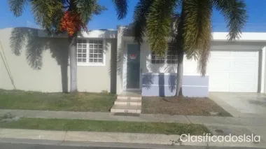 Se alquila Casa remodelada