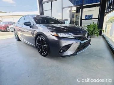 Toyota Camry 2018