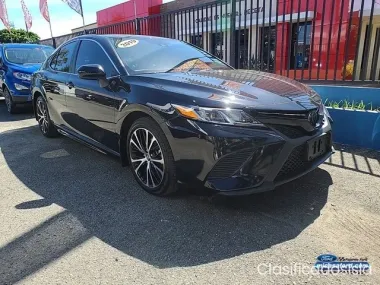 Toyota Camry 2019