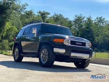Toyota FJ Cruiser 2012
