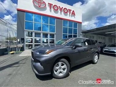 Toyota Highlander 2021