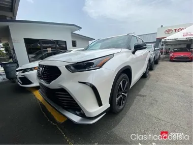Toyota Highlander 2021