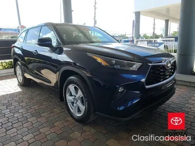 Toyota Highlander LE 2022