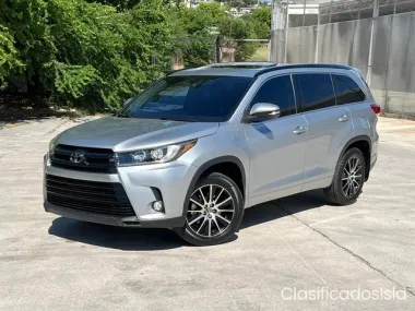 TOYOTA HIGHLANDER SE 2017 ¡BRUTAL!