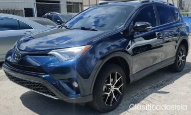 TOYOTA RAV4 SE 2017