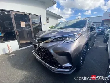 Toyota Sienna 2021