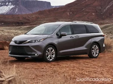 Toyota Sienna 2022