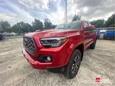 Toyota Tacoma 4WD 2021