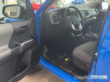 Toyota Tacoma 4WD 2021