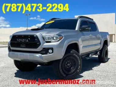 TOYOTA TACOMA TRD SPORT CUSTOM! WOW