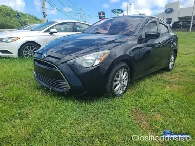 Toyota Yaris 2016