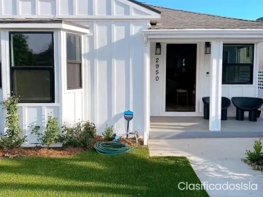 Welcome to this beautiful modern 3