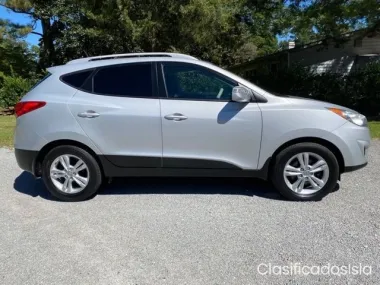 2012 Hyundai Tucson GLS 4dr SUV