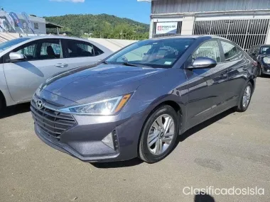 2020 Hyundai Elantra SE IVT