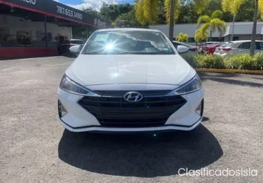 2020 Hyundai Elantra SE IVT
