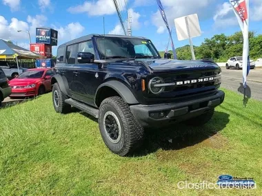 Ford Bronco 2021