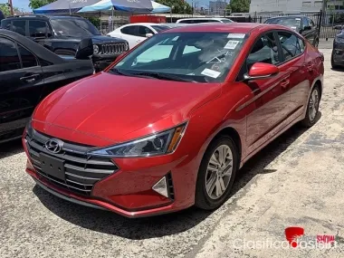 Hyundai Elantra 2020