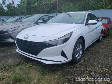 Hyundai Elantra 2022