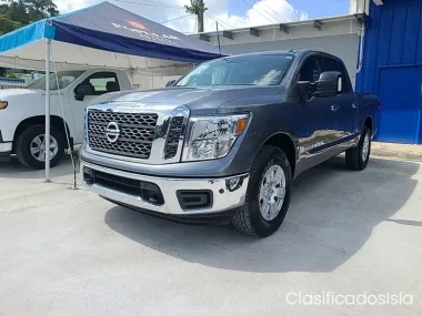 Nissan Titan 2018