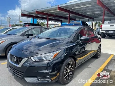 Nissan Versa 2021